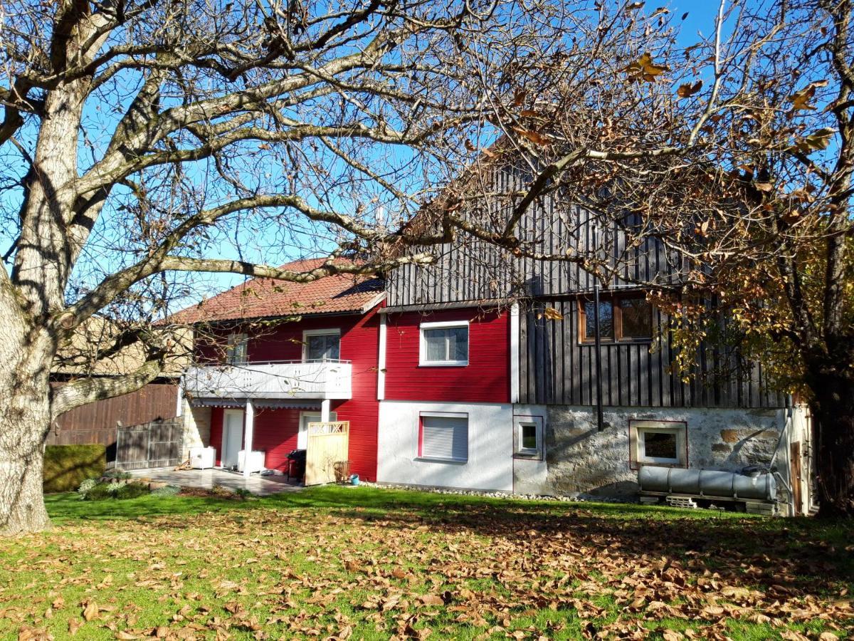 Ferienwohnung Im Seidlerhof Mit Balkon Und Garten Röhrnbach Екстериор снимка